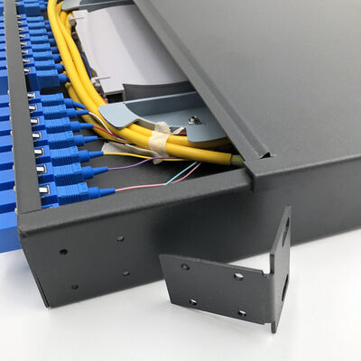 1U Rack Mount Patch Panel Sợi quang 19 "24 lõi SC LC với các khay nối