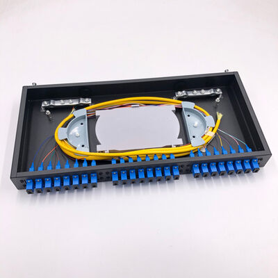 1U Rack Mount Patch Panel Sợi quang 19 "24 lõi SC LC với các khay nối