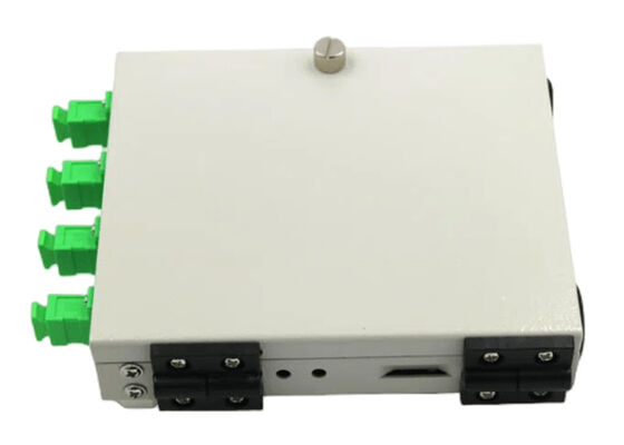 Hộp kết thúc sợi quang 4 cổng treo tường mini SC Clamshell FTTD