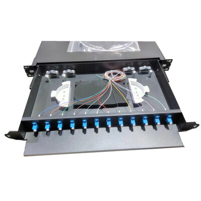 12C / 24C loại trượt Sợi quang Patch Panel Phòng kéo quang cho viễn thông